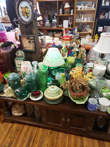 Thrift Store «That Nothing Be Lost Thrift», reviews and photos, 16 Franciscan Way, Garrison, NY 10524, USA