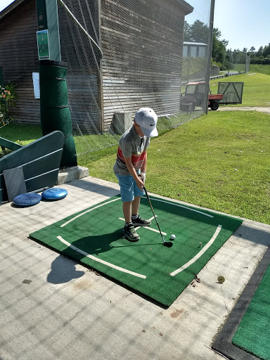 Golf Driving Range «Fore-U Golf Center», reviews and photos, 298 N Plainfield Rd, West Lebanon, NH 03784, USA