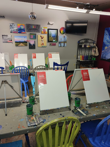 Painting Studio «Bottle & Bottega Portland», reviews and photos, 1406 SW Broadway, Portland, OR 97201, USA