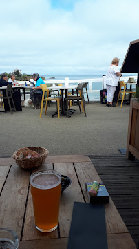 Atmosphère du Restaurant Café de la Plage à Saint-Quay-Portrieux - n°9