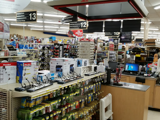 Hardware Store «Arjay Hardware», reviews and photos, 55 Lincoln St, Exeter, NH 03833, USA