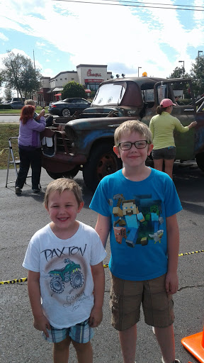 Bowling Alley «Conway Family Bowling Center», reviews and photos, 1010 E Oak St, Conway, AR 72032, USA