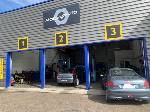 Photo 1 - MOOKY CASSE AUTO ENLEVEMENT GRATUIT CENTRE VHU AGREE 100%