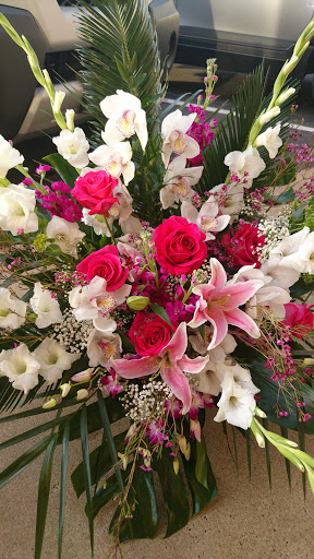 Florist «Victoria Flower Company», reviews and photos, 10869 Bustleton Ave, Philadelphia, PA 19116, USA