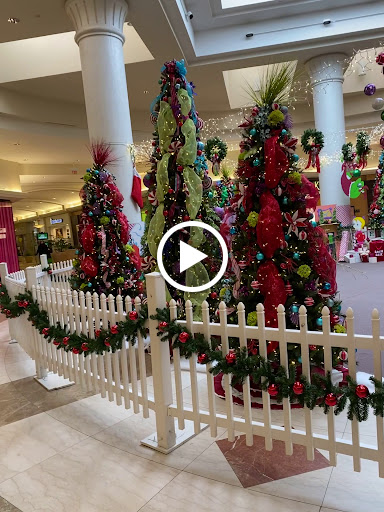 Shopping Mall «Oakdale Mall», reviews and photos, Harry L Dr #601-635, Johnson City, NY 13790, USA