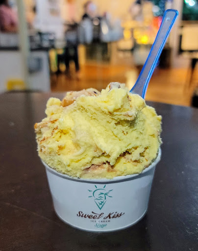Ice Cream Shop «Sweet Kiss Ice Cream, Inc.», reviews and photos, 2101 Indian River Blvd #107, Vero Beach, FL 32960, USA