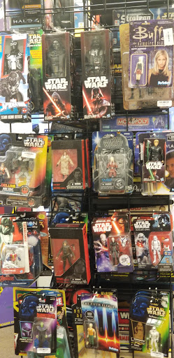 Video Game Store «Flotsam Games and collectibles», reviews and photos, 134 E 3rd St, Perrysburg, OH 43551, USA