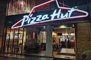 Pizza Hut - Rajagiriya image