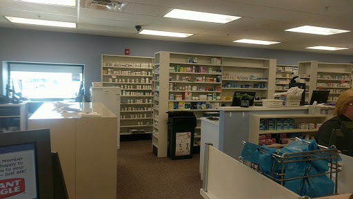 Supermarket «Giant Eagle Supermarket», reviews and photos, 870 N Court St, Medina, OH 44256, USA