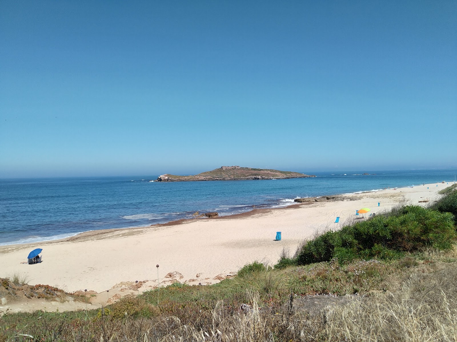Foto av Pessegueiro Island Beach - populär plats bland avkopplingskännare
