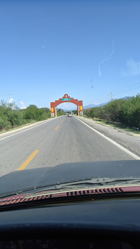 Used Car Dealer «Pacific Auto Center (West)», reviews and photos, 15662 Valley Blvd, Fontana, CA 92335, USA