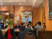 Atmosphère du Restaurant asiatique Restaurant Chez Zhong à Paris - n°13