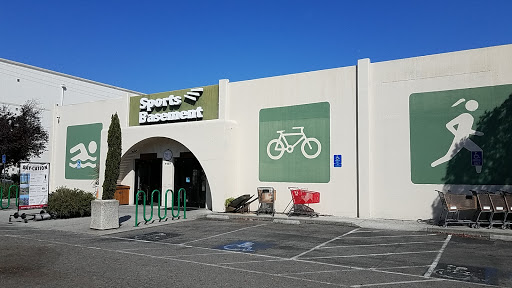 Sports equipment rental service Sunnyvale