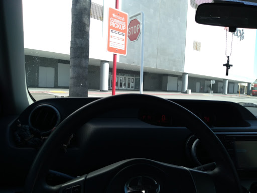 Cosmetics Store «MAC Cosmetics», reviews and photos, 5100 Lakewood Blvd, Lakewood, CA 90712, USA