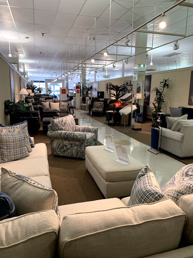 Furniture Store «Value City Furniture», reviews and photos, 2720 N Mall Dr, Virginia Beach, VA 23452, USA