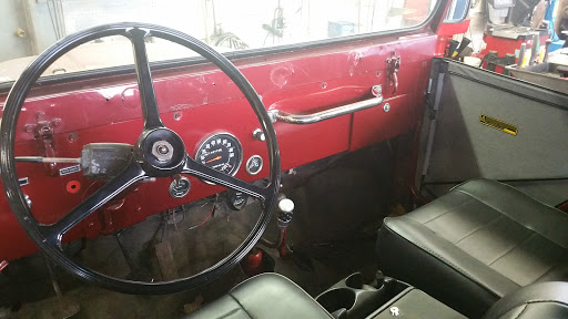 Auto Repair Shop «Jeffersonville Auto Repair», reviews and photos, 1401 E 8th St, Jeffersonville, IN 47130, USA