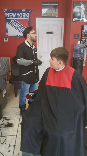 Barber Shop «J & J Barber Shop», reviews and photos, 3833 Bell Blvd, Bayside, NY 11361, USA