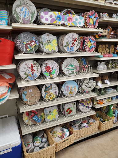 Home Goods Store «Christmas Tree Shops», reviews and photos, 46 Springer Dr, Bangor, ME 04401, USA