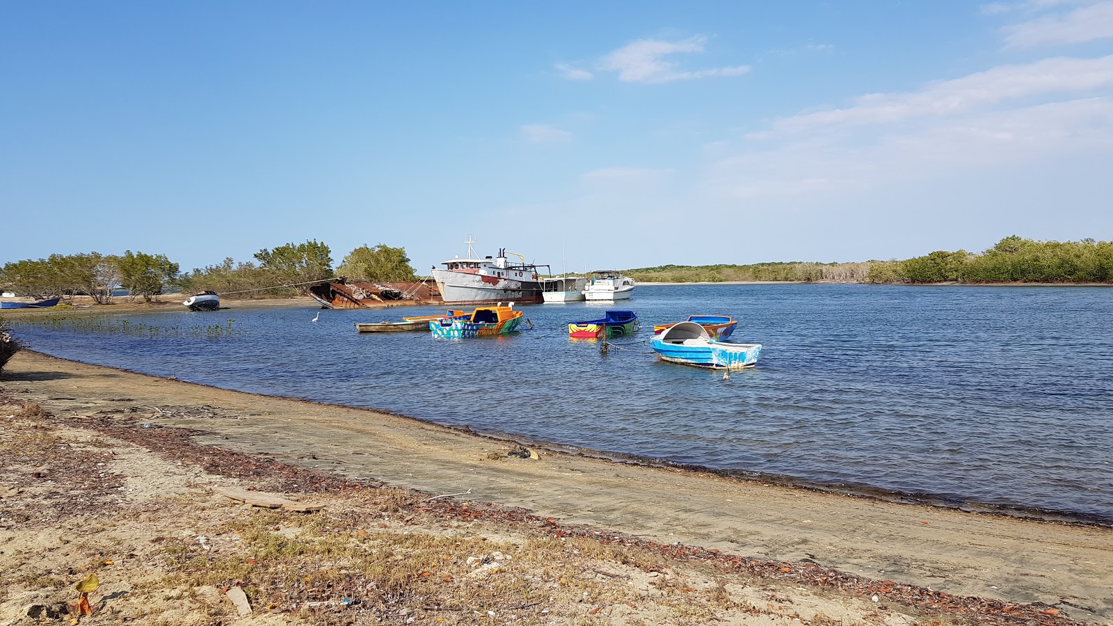 Playa Estero Balsa'in fotoğrafı - rahatlamayı sevenler arasında popüler bir yer