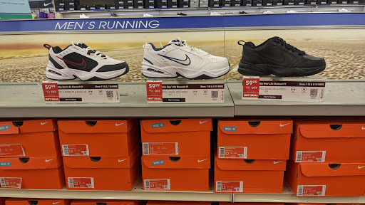 Sporting Goods Store «Academy Sports + Outdoors», reviews and photos, 2010 24th Ave NW, Norman, OK 73069, USA