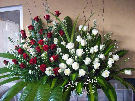 FLOR-ARTE FLORERIA florería en  en la zona Santa Isabel