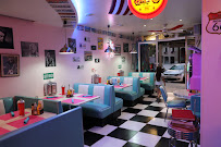 Atmosphère du Restaurant américain My Ami - Fifties American Diner à Thonon-les-Bains - n°19