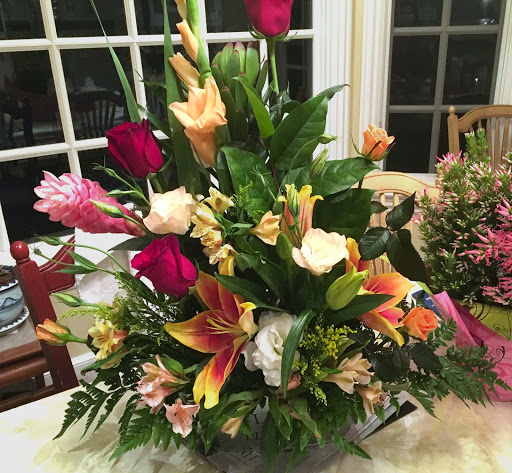 Florist «Happy Rose Florist», reviews and photos, 475 N Lake Ave, Pasadena, CA 91101, USA