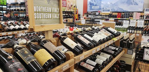 Wine Store «The Wine Guy», reviews and photos, 220 W Main St, Smithtown, NY 11787, USA