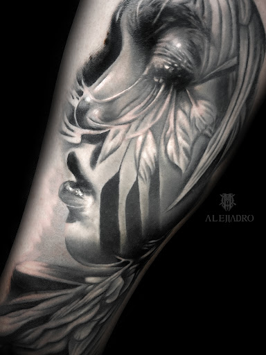 Explore mens tattoo ideas chest, creative tattoo ideas in Milwaukee, available at Magnuz Opuz Tattoo Studio