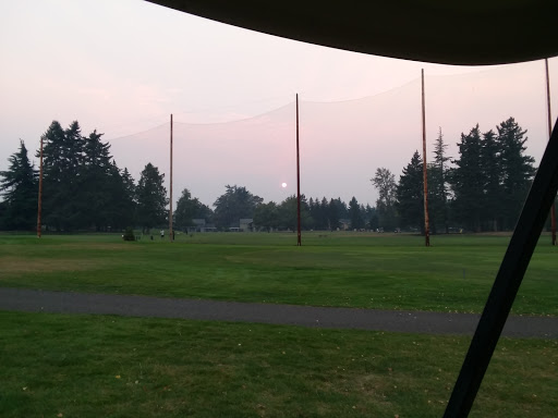 Golf Course «Gresham Golf Course», reviews and photos, 2155 NE Division St, Gresham, OR 97030, USA