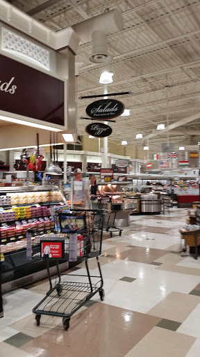 Grocery Store «Harris Teeter», reviews and photos, 2080 Kildaire Farm Rd, Cary, NC 27511, USA