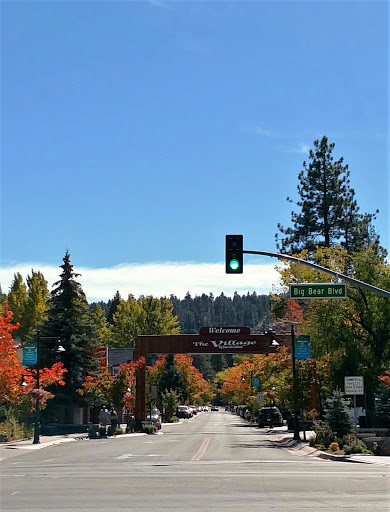 Holly Gardner, REALTOR Keller Williams Big Bear Lake Arrowhead-The Mountain Resort Group image