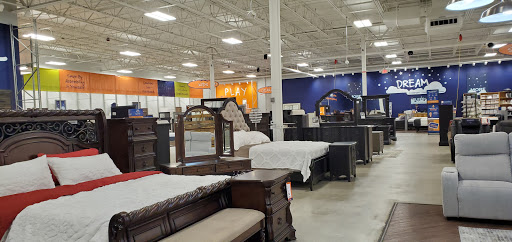 Furniture Store «Weekends Only Furniture & Mattress», reviews and photos, 8315 Center Run Dr, Indianapolis, IN 46250, USA