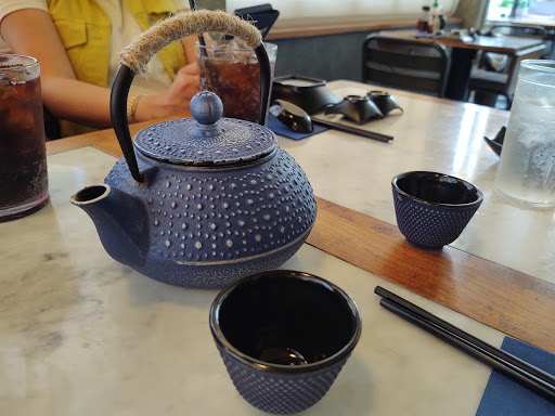 Iron Teapot Dim Sum & Bar