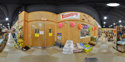 Tack Shop «Horses & Hounds», reviews and photos, 15 Mill Pond Rd, Granby, CT 06035, USA