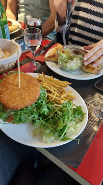 Sandwich au poulet du Restaurant chilien Amor Y Pan à Montreuil - n°3