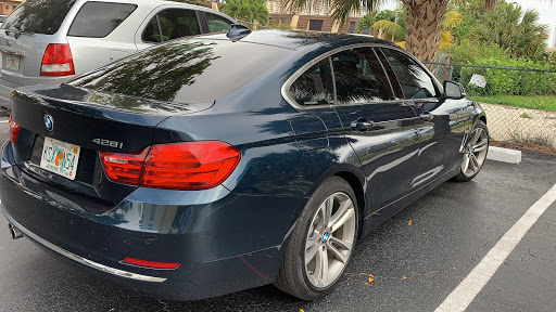 Auto Repair Shop «Lauderdale BMW-MINI Service Center», reviews and photos, 2601 S Andrews Ave, Fort Lauderdale, FL 33316, USA