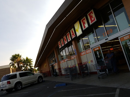 Supermarket «Santa Fe Foods Los Banos», reviews and photos, 1109 6th St, Los Banos, CA 93635, USA