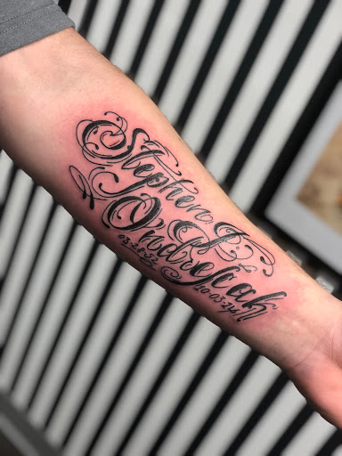 Explore minimalist finger tattoo ideas, creative tattoo ideas in Barberton, available at Magic City Tattoo Company