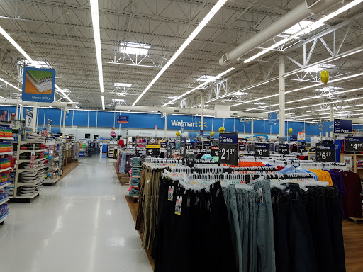 Department Store «Walmart Supercenter», reviews and photos, 2400 Veterans Memorial Pkwy, Orange City, FL 32763, USA