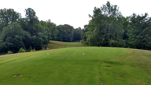 Golf Course «White Plains Golf Course», reviews and photos, 1015 St Charles Pkwy, White Plains, MD 20695, USA