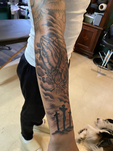 Explore tattoo simple ideas, creative tattoo ideas in Largo, available at Inside Ink Tattoo Studio
