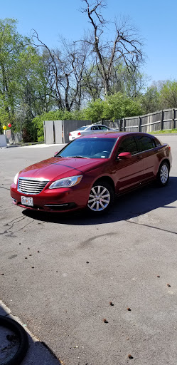 Self Service Car Wash «Squeaky Clean Car Wash - Maryland Heights, MO», reviews and photos, 12425 Dorsett Rd, Maryland Heights, MO 63043, USA