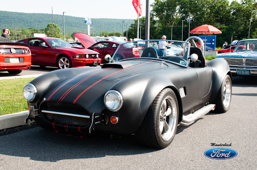 Ford Dealer «Manderbach Ford», reviews and photos, 4450 N 5th Street Hwy, Temple, PA 19560, USA