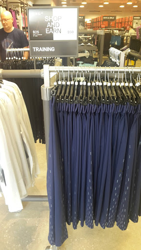 Clothing Store «Nike Factory Store», reviews and photos, 10801 Corkscrew Rd D-177, Estero, FL 33928, USA