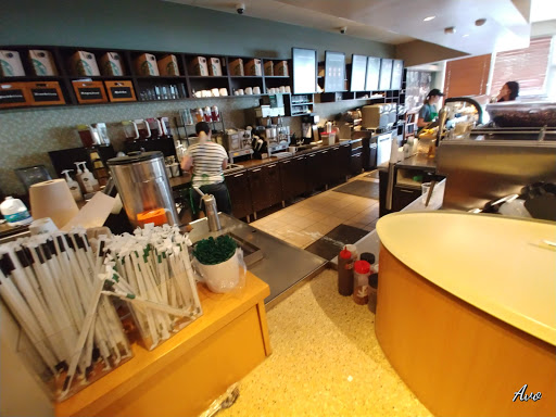 Coffee Shop «Starbucks», reviews and photos, 1425 W Granada Blvd, Ormond Beach, FL 32174, USA