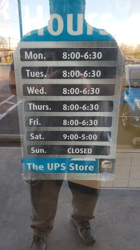 Shipping and Mailing Service «The UPS Store», reviews and photos, 1102 S Austin Ave #110, Georgetown, TX 78626, USA