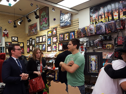 Comic Book Store «Earth 2 Comics», reviews and photos, 15017 Ventura Blvd, Sherman Oaks, CA 91403, USA