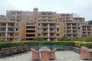 Aloha Ganges Apartments image