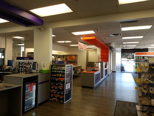 Print Shop «FedEx Office Print & Ship Center», reviews and photos, 22972 Moulton Pkwy Suite 109, Laguna Hills, CA 92653, USA
